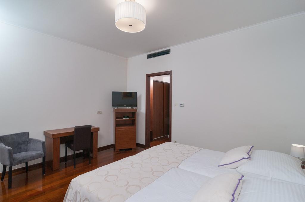 Luxury Rooms Near The Beach Split Exterior photo